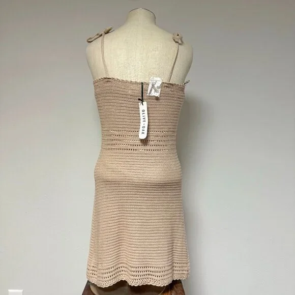 *NEW* Olive + Oak Crochet Dress - Picture 5 of 10